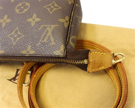 lv pochette soufflette|Pochette Accessoires Monogram .